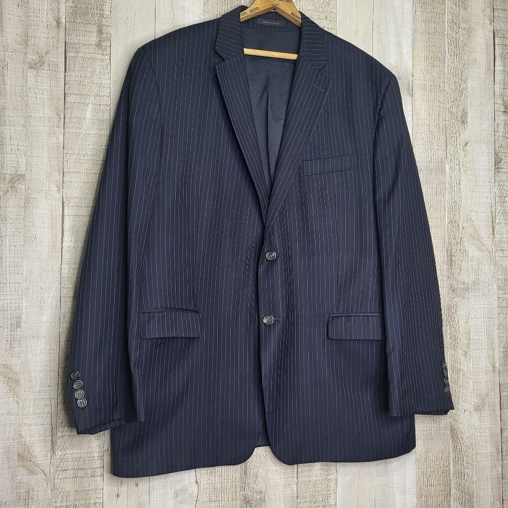 Lauren Ralph Lauren Dark Blue Striped Blazer. 44R